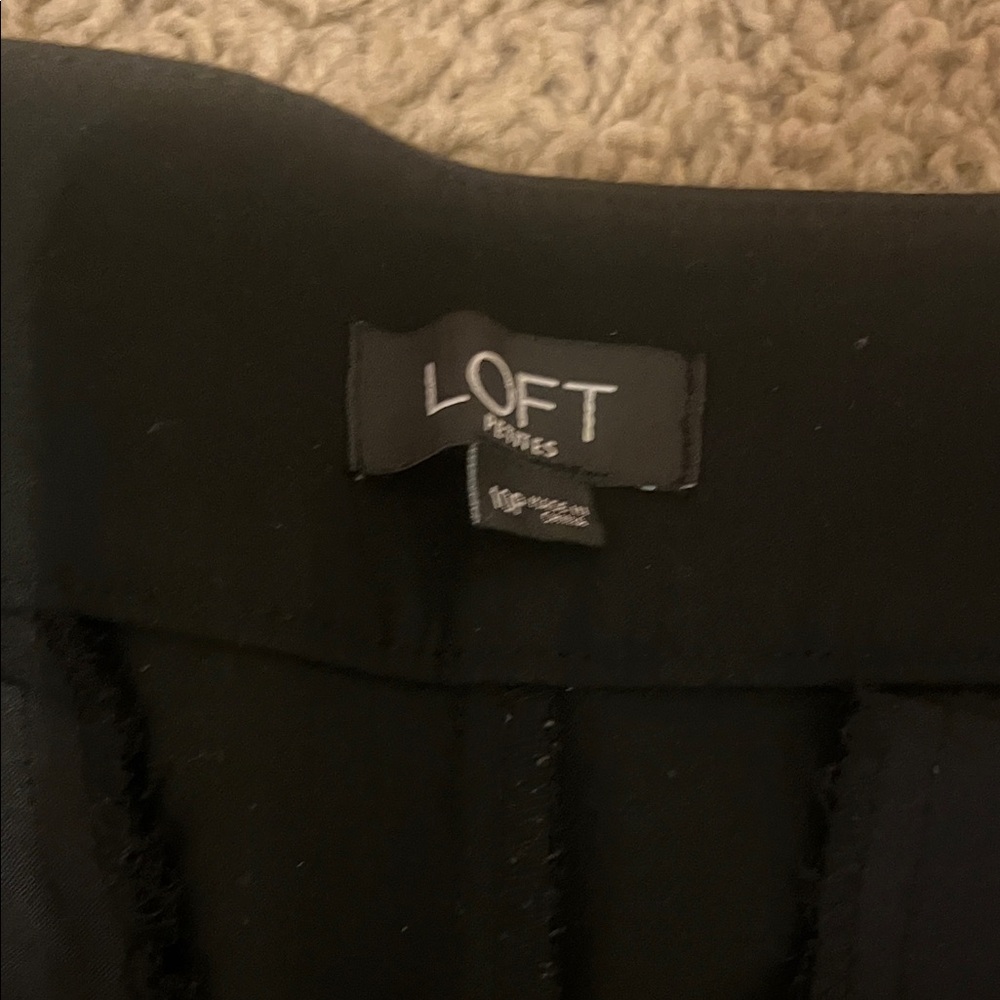 Bundle of 3 pair LOFT Women's Black and Navy Trousers - Picture 8 of 16